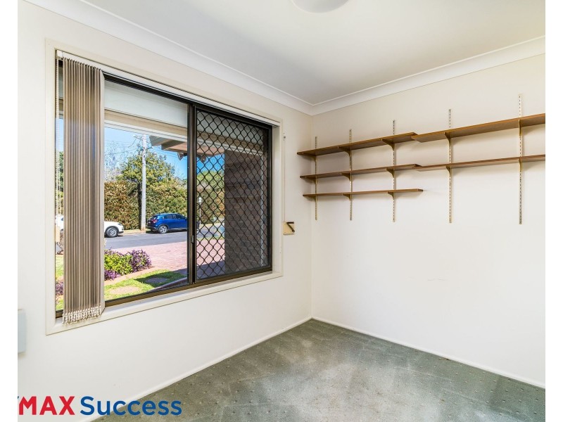 25 Regent Street, Darling Heights QLD 4350