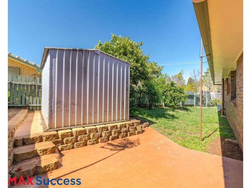 25 Regent Street, Darling Heights QLD 4350