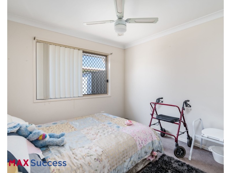 2/13 Monash Street, Newtown QLD 4350
