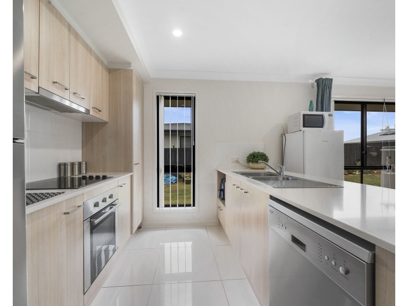 3A Magpie Drive, Cambooya QLD 4358