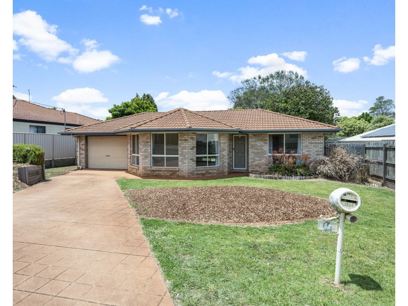 56 South Street, Rangeville QLD 4350