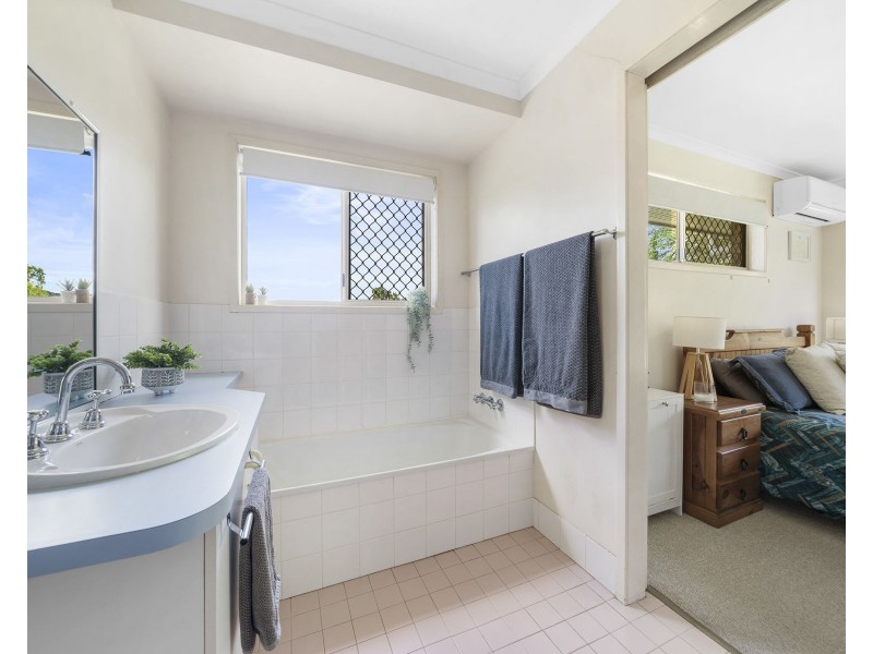 5 Darel Street, Kingsthorpe QLD 4400