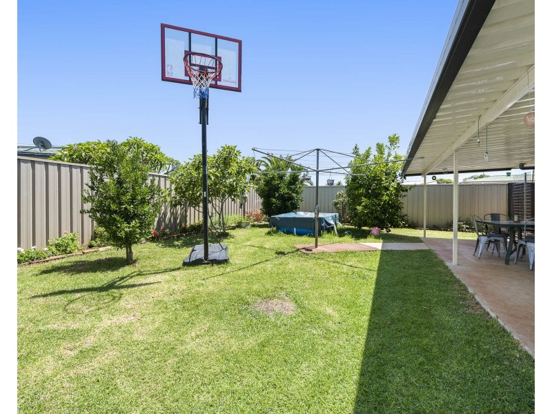 129 Drayton Road, Harristown QLD 4350