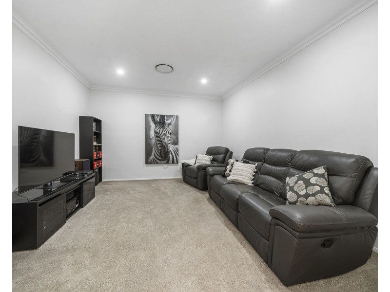 24 Denaid Street, Highfields QLD 4352