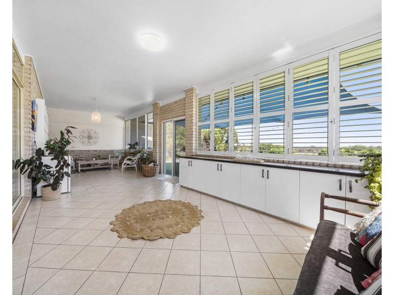 24 Denaid Street, Highfields QLD 4352