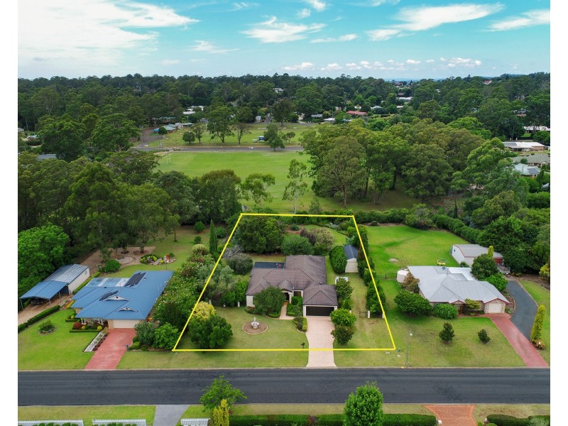 5 Hitzke Crescent, Highfields QLD 4352