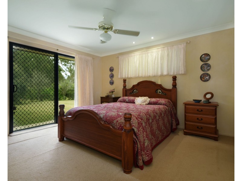 5 Hitzke Crescent, Highfields QLD 4352