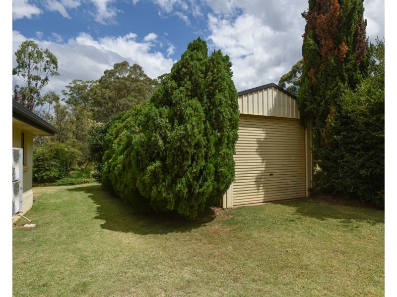 5 Hitzke Crescent, Highfields QLD 4352