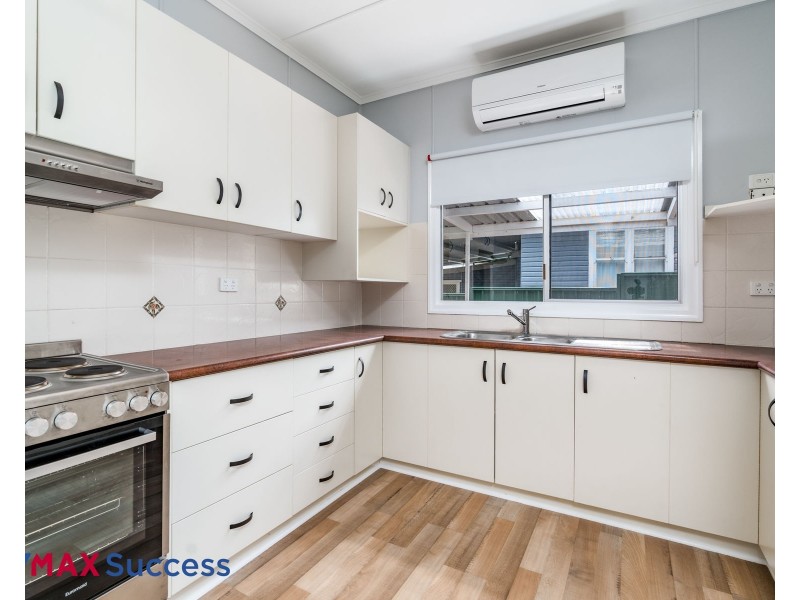 19 Dunne Street, Harristown QLD 4350