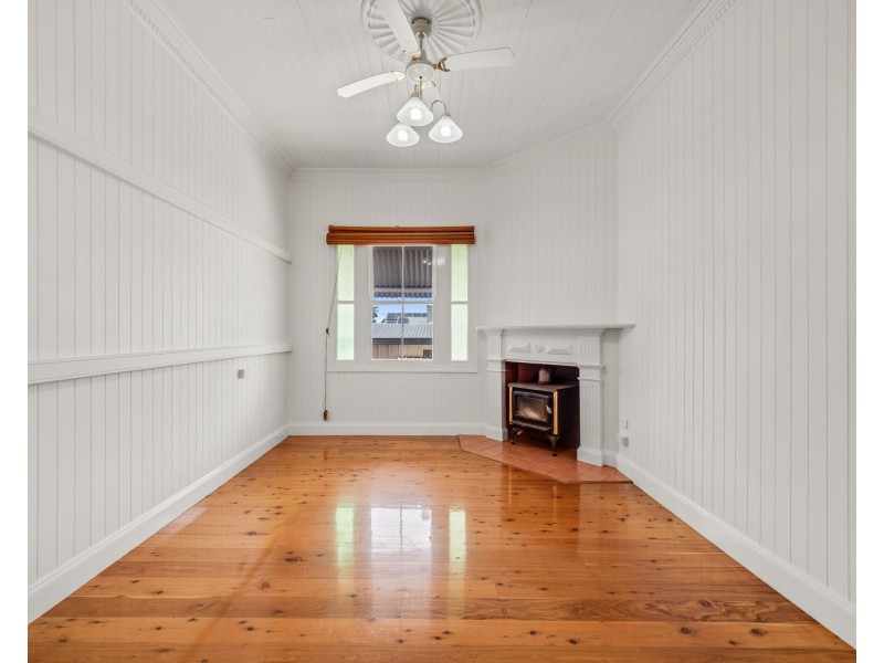 15 Knight Street, North Toowoomba QLD 4350