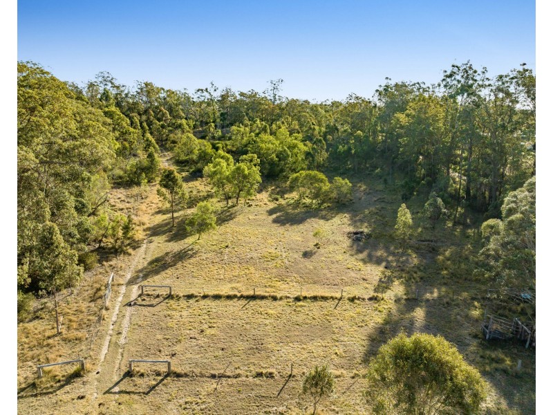 664 Pierces Creek Road, Pierces Creek QLD 4355