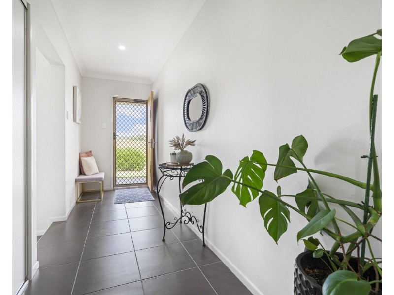 3 Storeys Road, Kingsthorpe QLD 4400