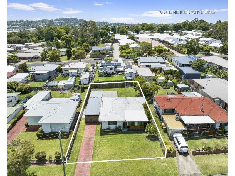 6 Kirklees Street, Newtown QLD 4350