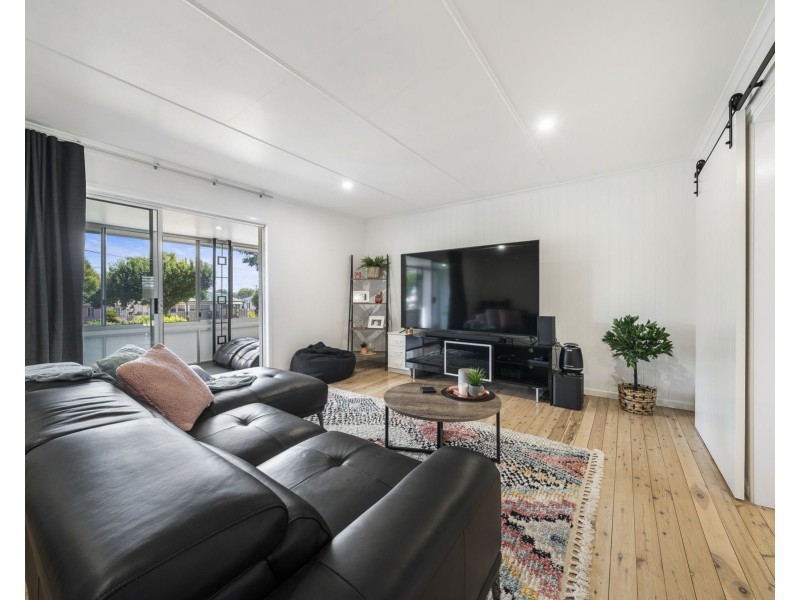 188 Taylor Street, Newtown QLD 4350