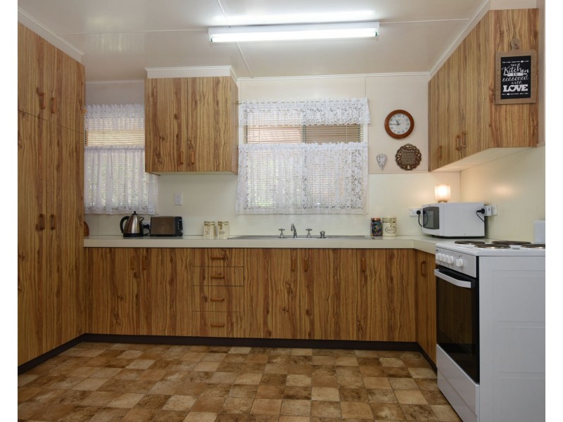 19 Friend Street, Harristown QLD 4350