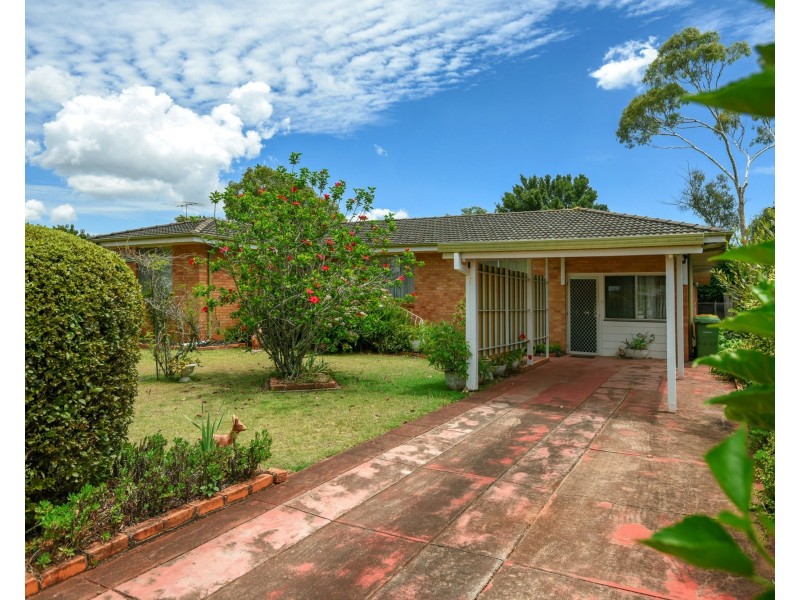 19 Friend Street, Harristown QLD 4350