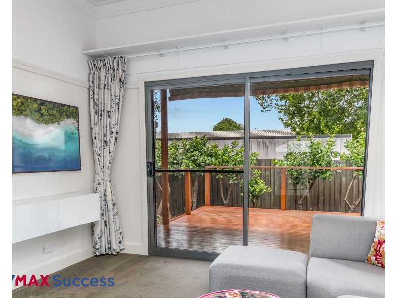 15 Phillip Street, East Toowoomba QLD 4350