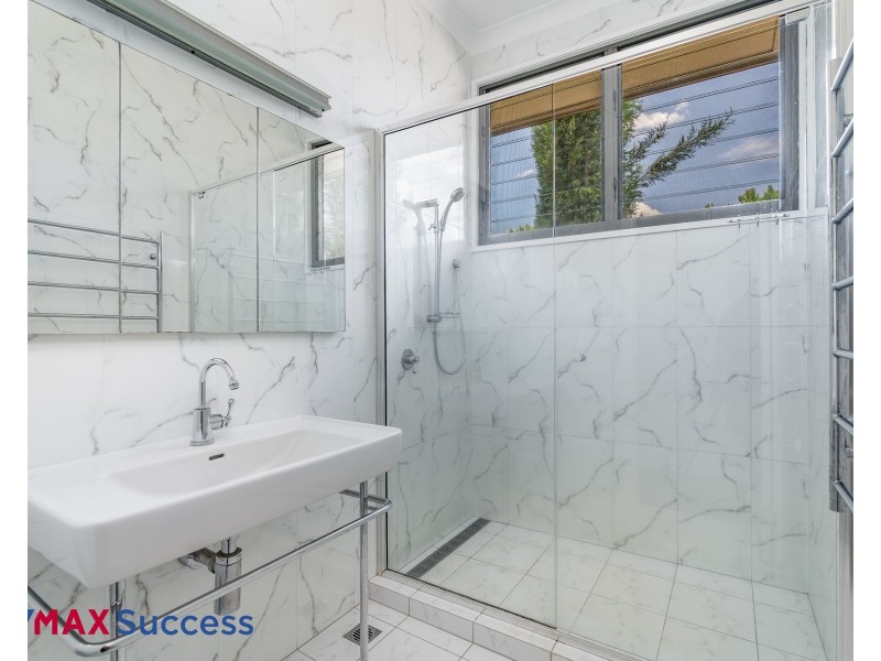 15 Phillip Street, East Toowoomba QLD 4350