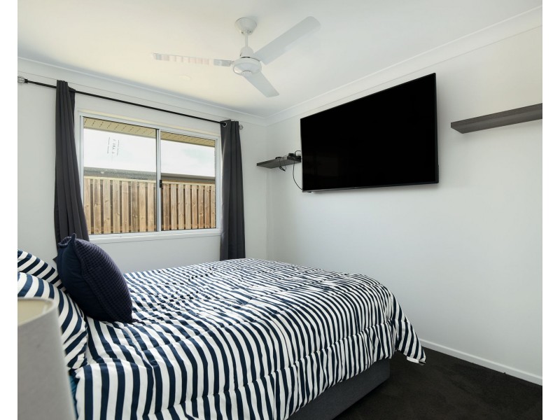 9 McAulay Avenue, Highfields QLD 4352