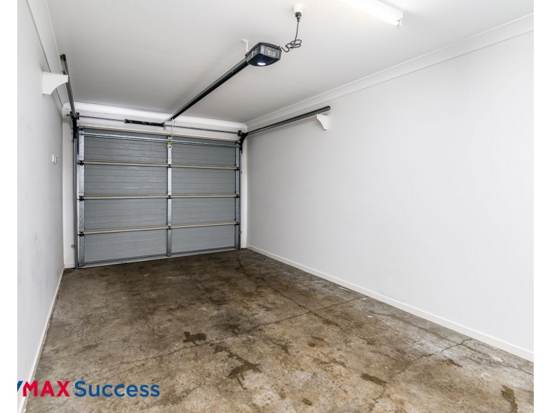 3b Magpie Drive, Cambooya QLD 4358