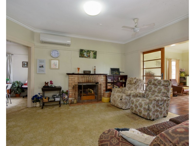 145 Bridge Street, Oakey QLD 4401