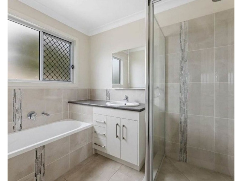 1/66A Margaret Street, East Toowoomba QLD 4350