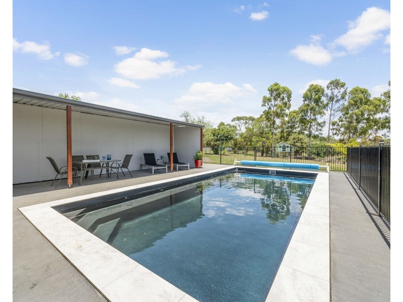 292 Glenvale Road, Glenvale QLD 4350