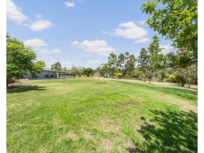 292 Glenvale Road, Glenvale QLD 4350