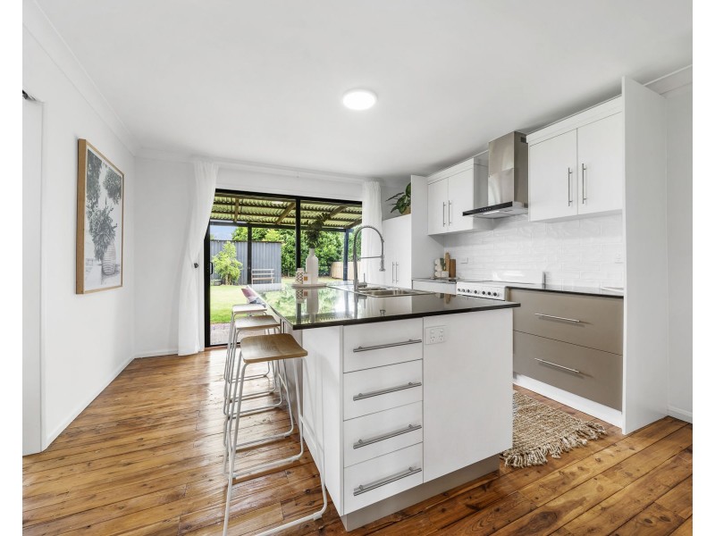 3 Boxsall Street, Newtown QLD 4350
