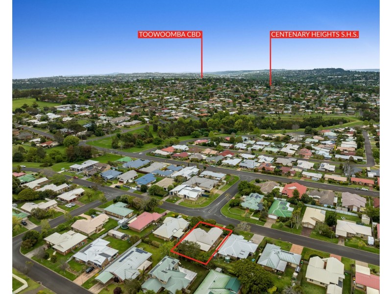26 Bouganvillea Drive, Middle Ridge QLD 4350