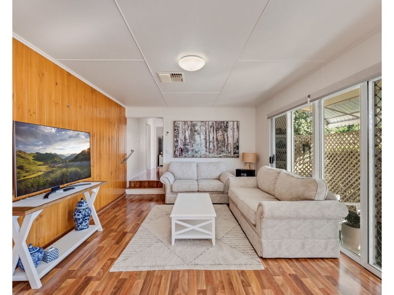 35 Toowoomba Road, Oakey QLD 4401