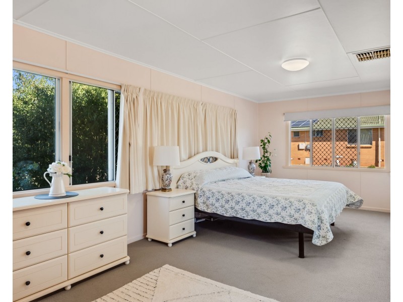 35 Toowoomba Road, Oakey QLD 4401