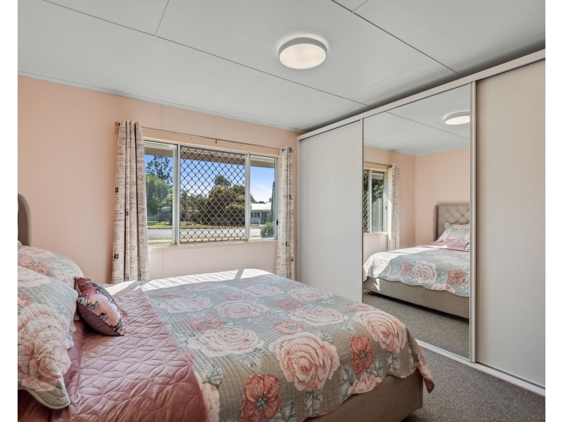 35 Toowoomba Road, Oakey QLD 4401