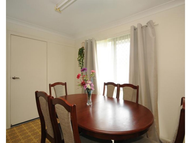 15 Aruma Street, Wilsonton Heights QLD 4350