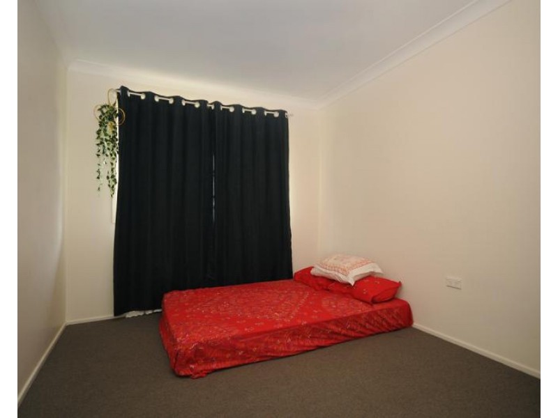 15 Aruma Street, Wilsonton Heights QLD 4350