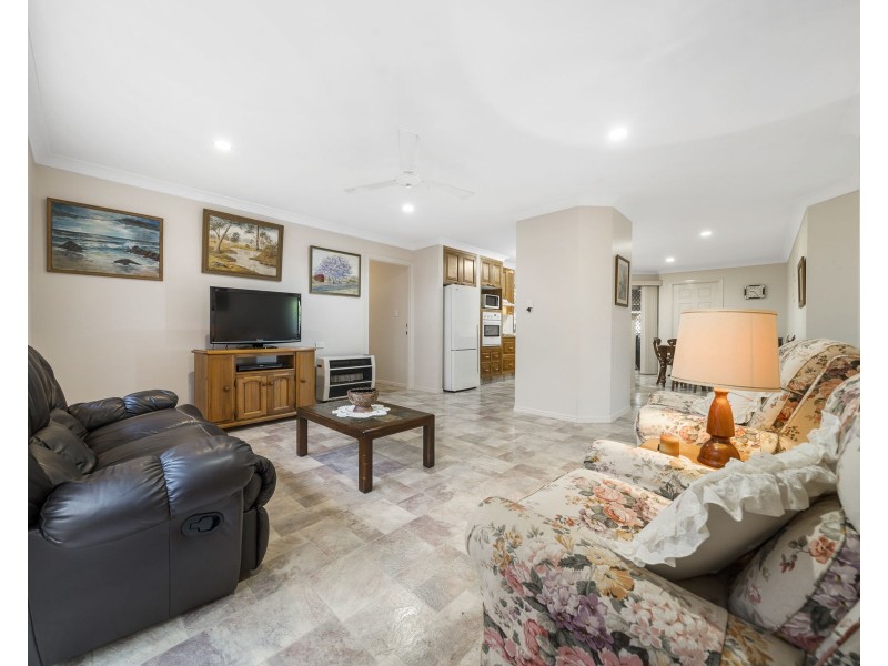 17 Audrey Court, Middle Ridge QLD 4350