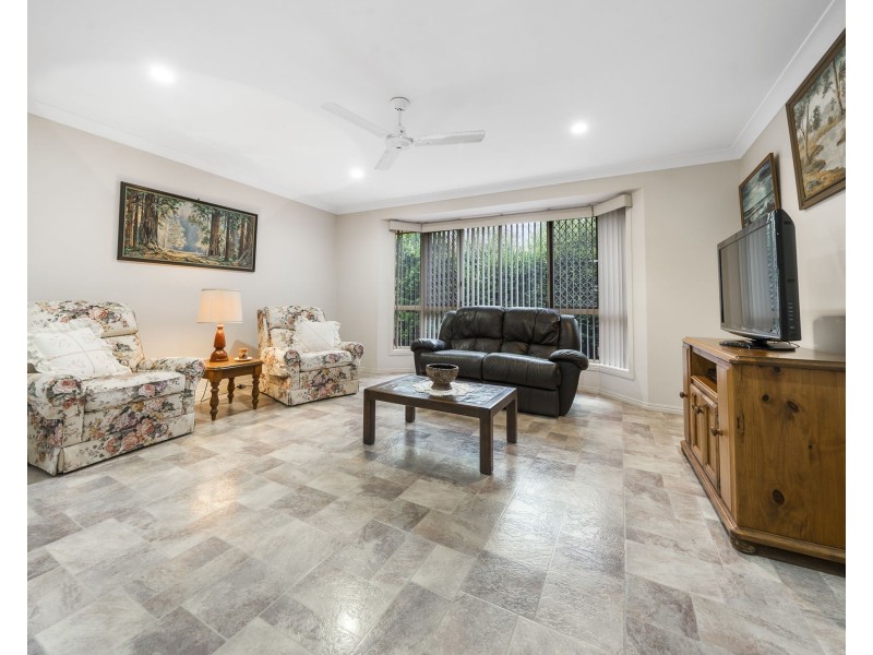 17 Audrey Court, Middle Ridge QLD 4350