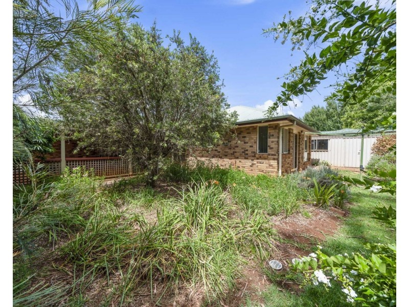 17 Audrey Court, Middle Ridge QLD 4350