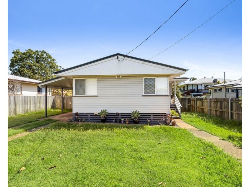 5 Martin Place, Harristown QLD 4350