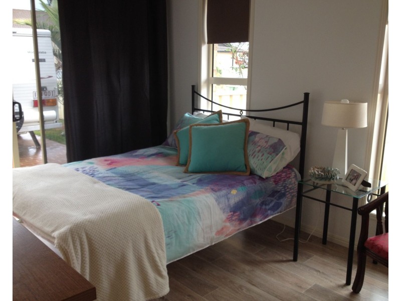 16 Willowburn Drive, Rockville QLD 4350