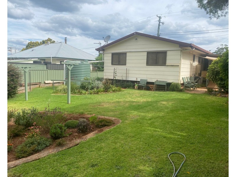 159 South Street, South Toowoomba QLD 4350