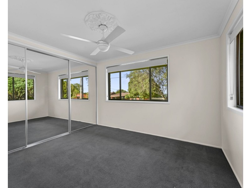 42 Jennifer Crescent, Darling Heights QLD 4350
