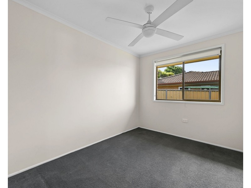 42 Jennifer Crescent, Darling Heights QLD 4350