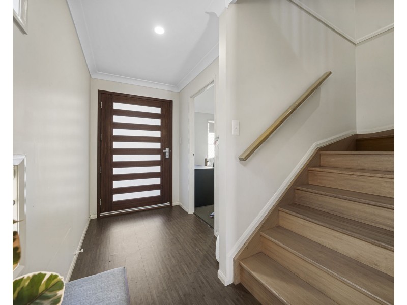 2/37 Gipps Street, Drayton QLD 4350