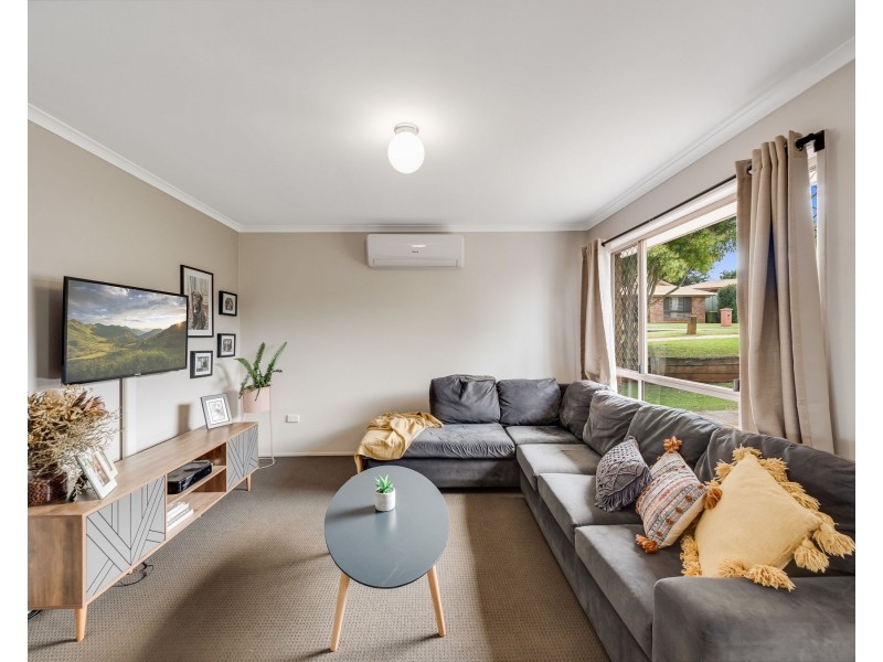 5 Walnut Court, Newtown QLD 4350