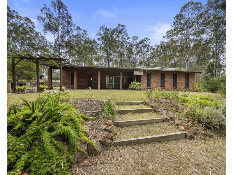 791 Murphys Creek Road, Upper Lockyer QLD 4352