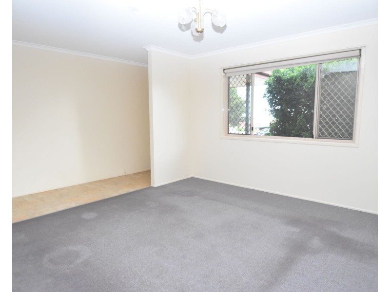1 Stoneyhurst Court, Glenvale QLD 4350