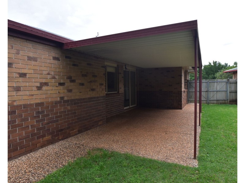 1 Stoneyhurst Court, Glenvale QLD 4350