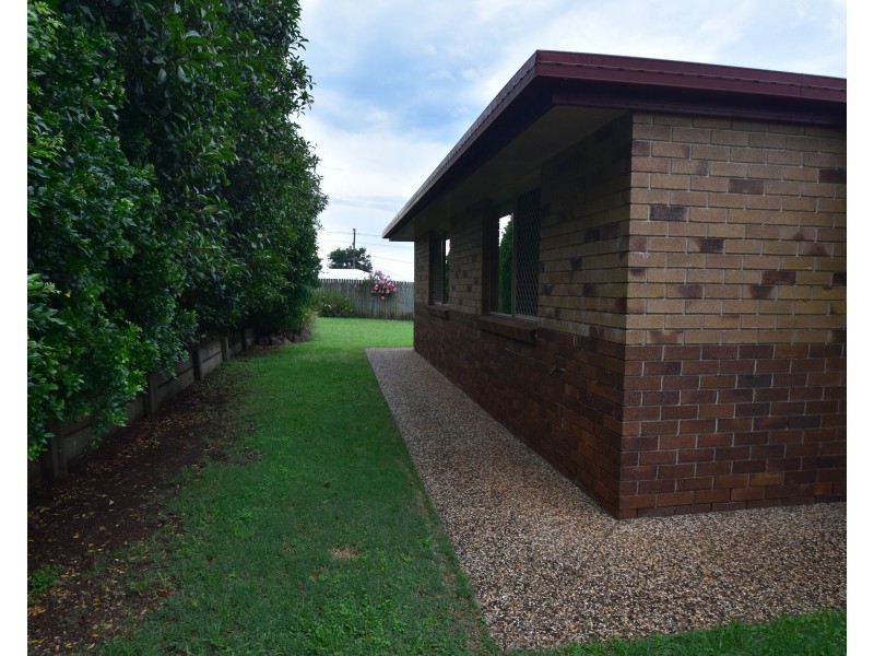 1 Stoneyhurst Court, Glenvale QLD 4350