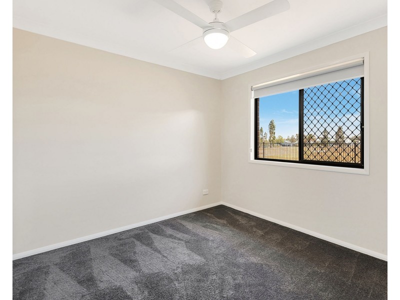 30 Myrtleford Crescent, Cambooya QLD 4358
